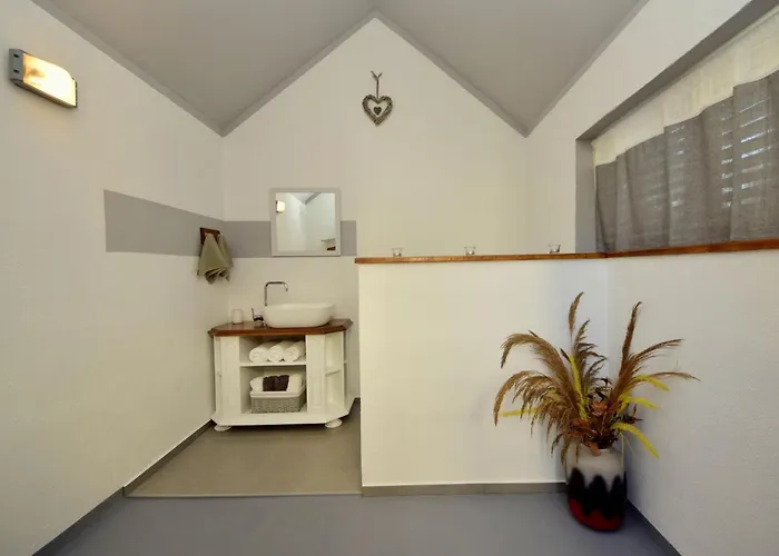 Diana By Interhome * Rogoznica (Sibenik-Knin)