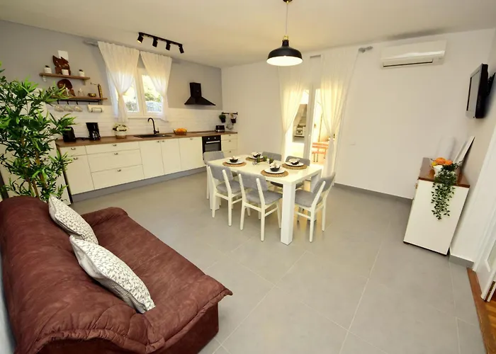 Diana By Interhome * Rogoznica (Sibenik-Knin)